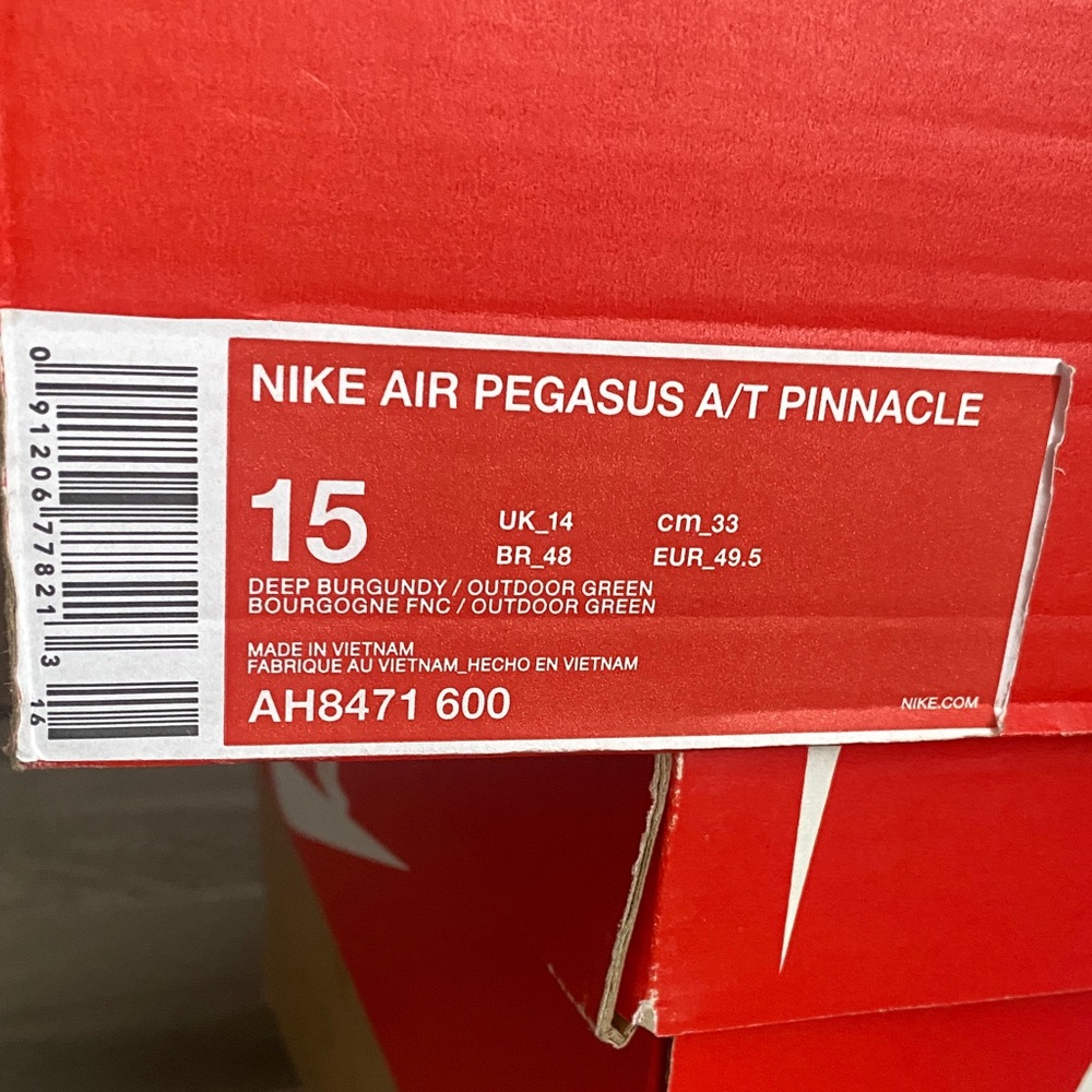 Nike Air Pegasus A/T Pinnacle - Burgundy and Green